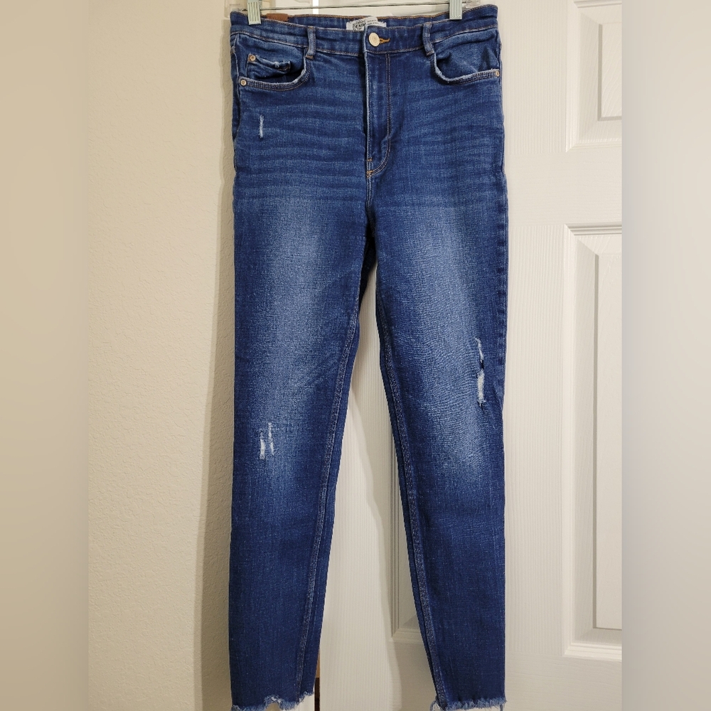 Zara Women's Authentic Denim by TRF Skinny Distressed Jeans Size 10